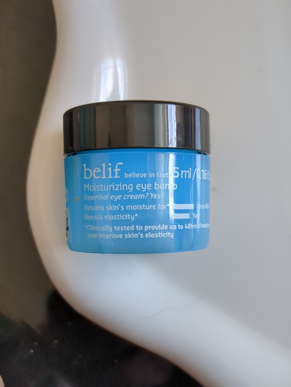 Moisturizing Eye Cream